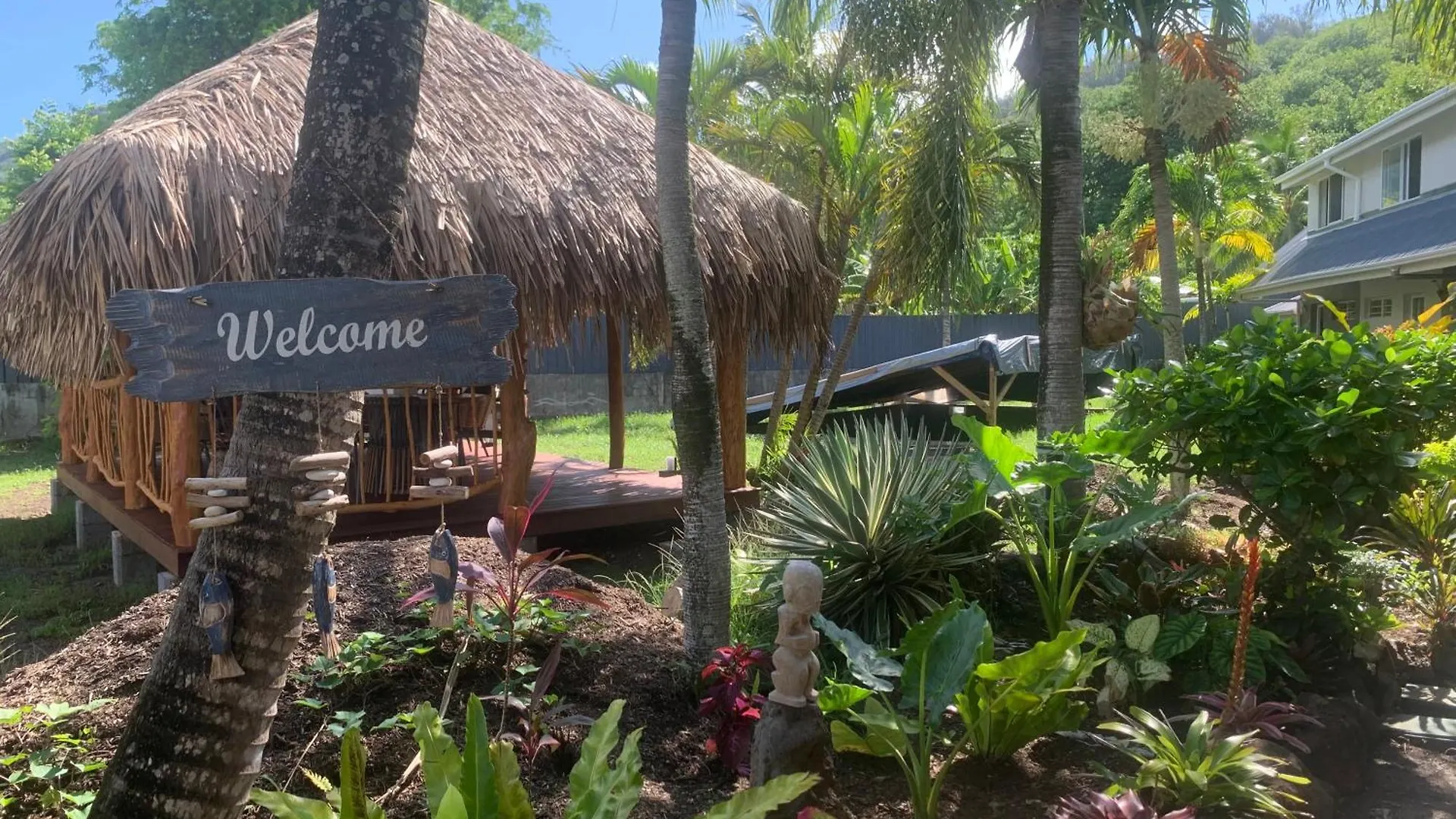 Tiki Ora Lodge-Varua Bora Bora 0*,